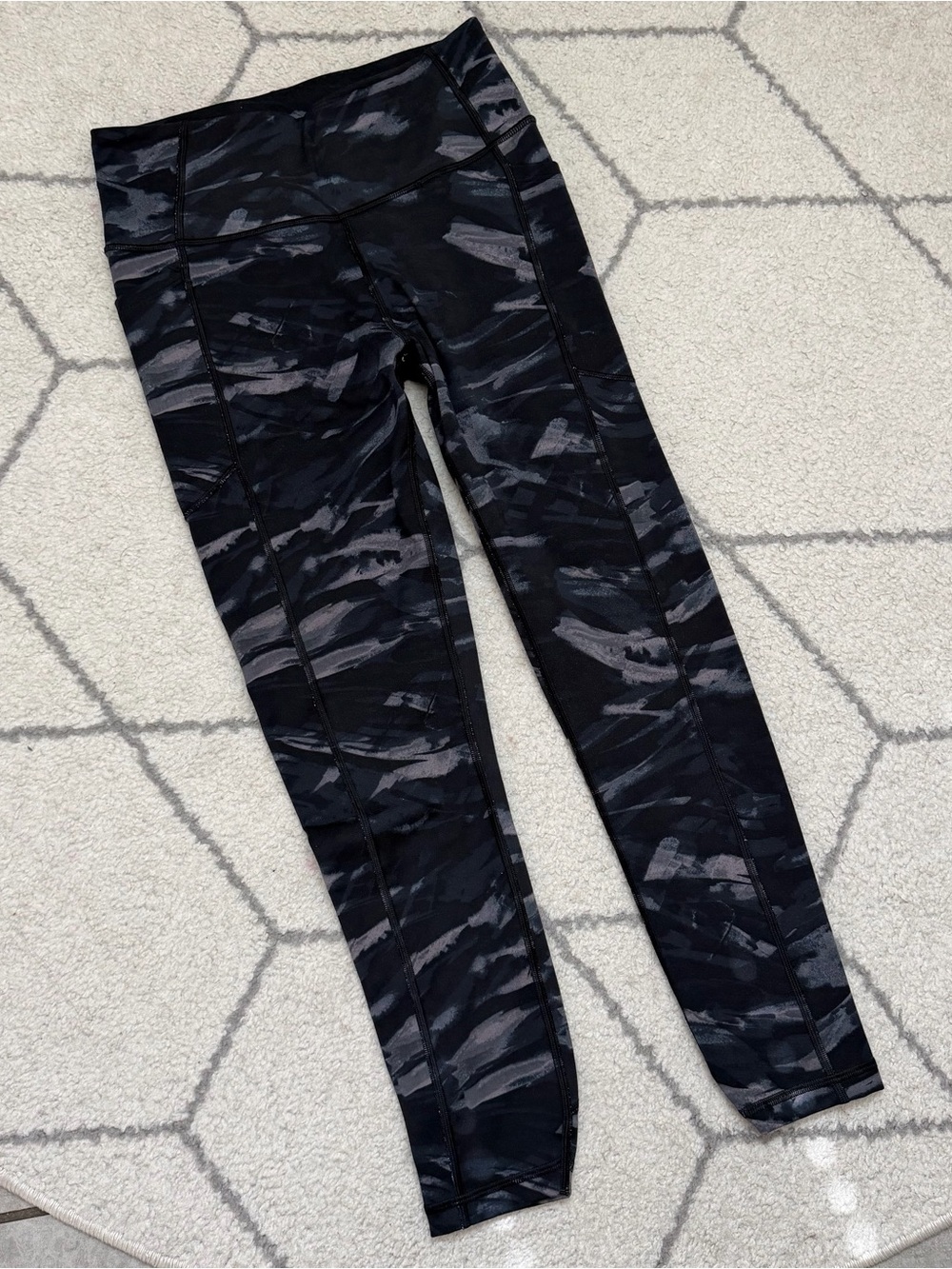 Victoria's Secret Black and Gray Camo Leggings